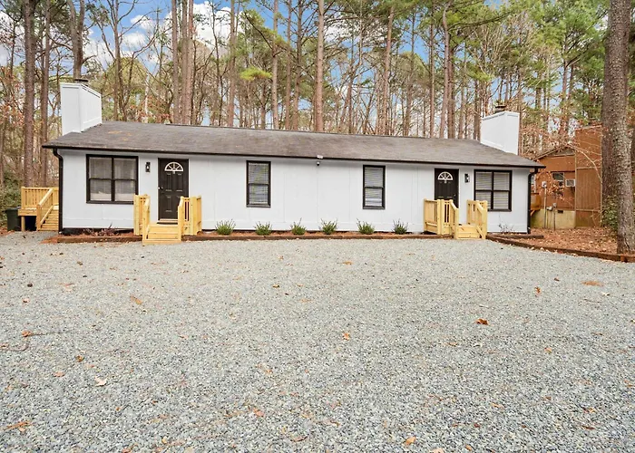 Minutes From Unc - 15 Min To Duke - Private Deck
